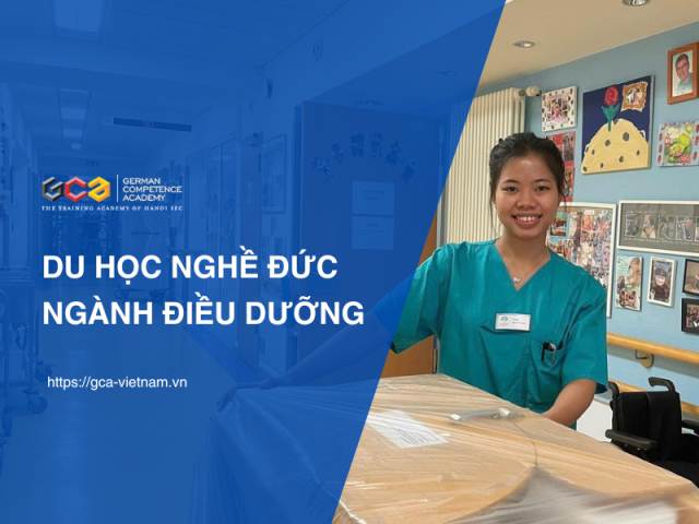 Học viên Việt Nam đang thực hành chăm sóc bệnh nhân trong chương trình du học nghề điều dưỡng tại Đức