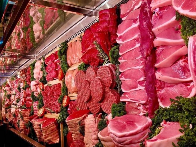 Học viên ngành chế biến thực phẩm được thực hành ngay tại doanh nghiệp