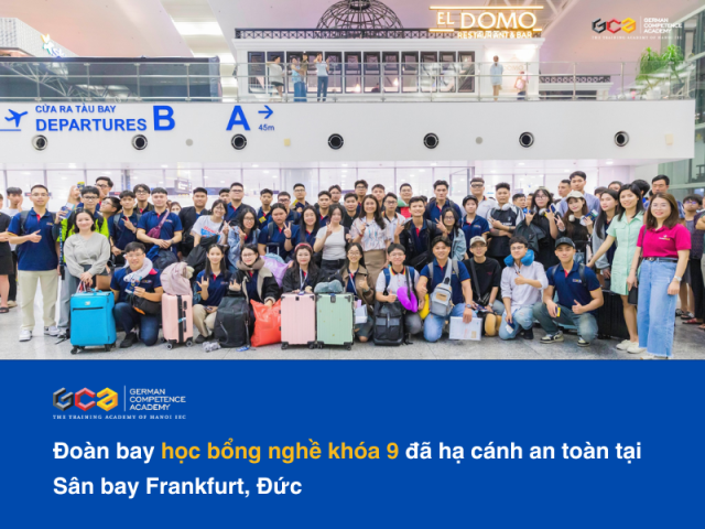 Học viên học bổng nghề khóa 9 GCA tại Ngày hội hướng nghiệp trước khi lên đường sang Đức